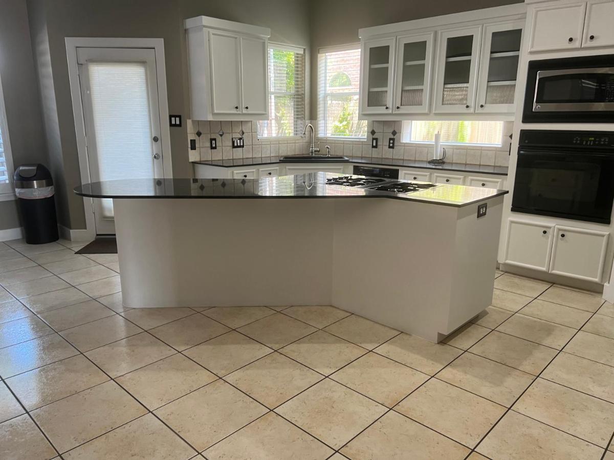 Wanderlust Villa Near Galleria Mall Houston Exterior foto